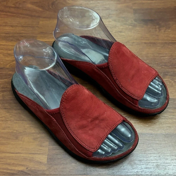 Merrell Treviso Red Slides Suede Leather Slip On Sandals Size 5 - Picture 3 of 8